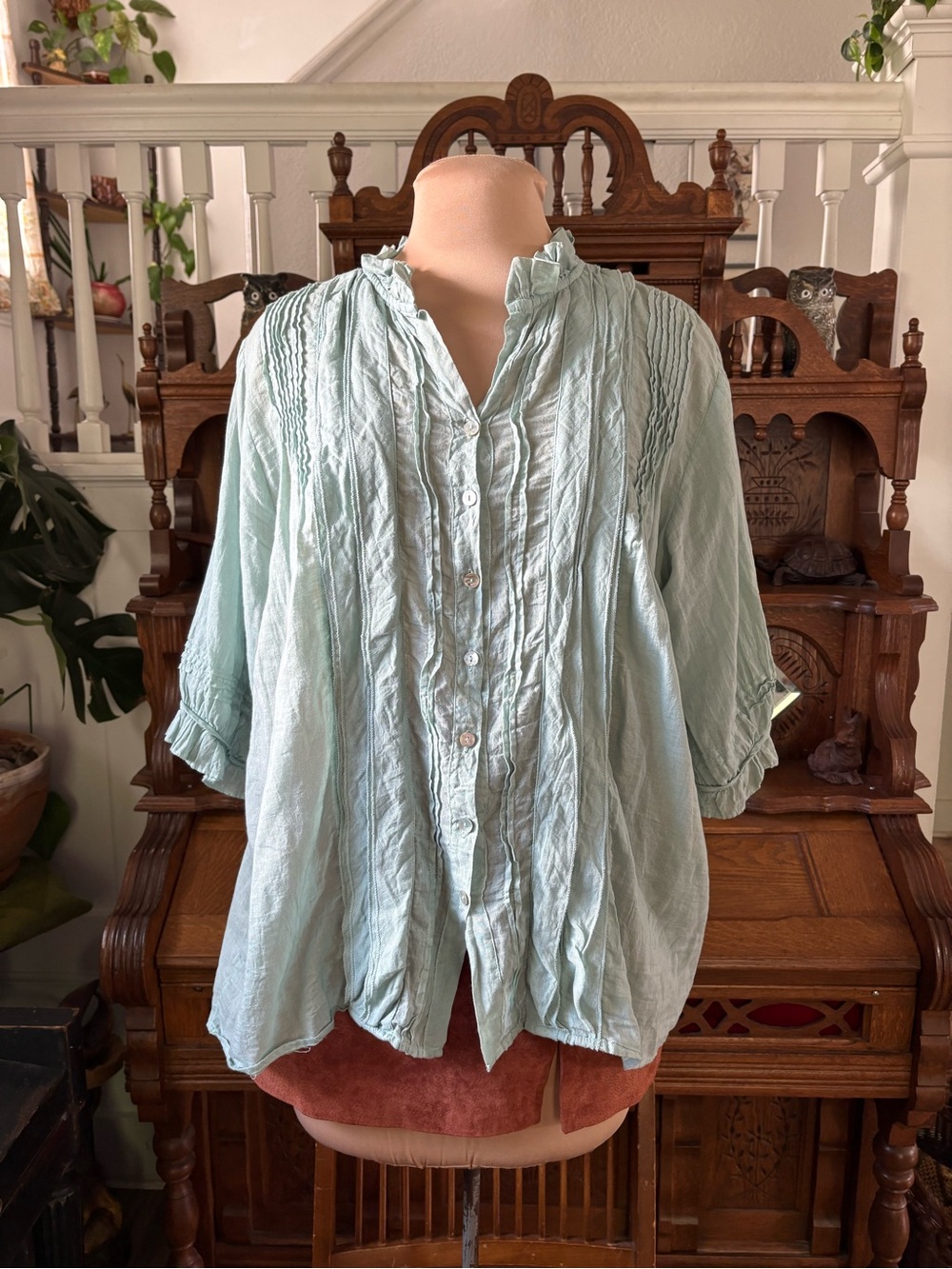 Mint Green Ruffled Button-Front Women's Top Designer